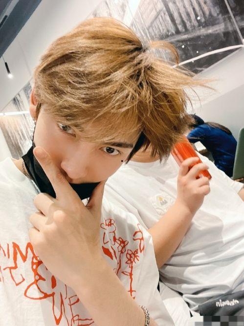 香港男星最新爆料视频,独家爆料视频引发热议